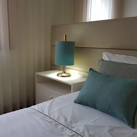 22 Oporto Guesthouse-2