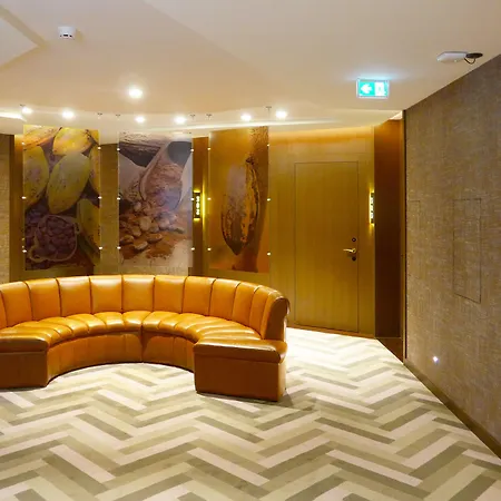 Pestana Porto - A Brasileira, City Center & Heritage Building-3