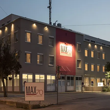 Hotel Max70-3
