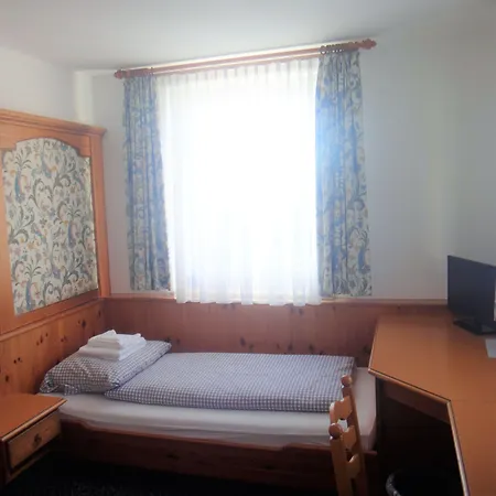 Bodenseehotel Lindau-2