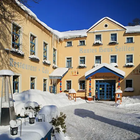 Hotel Erbgericht Buntes Haus-3