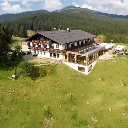 Hotel Winklmoosalm-3