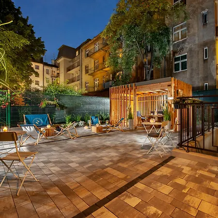 Amber Design Residence-2