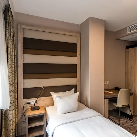 Xo Hotels Blue Square-2