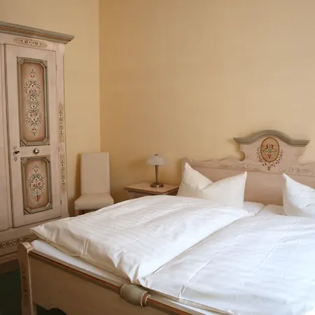 Hotel Gasthof Schuster und Gästehaus-2