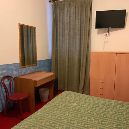 Boutique Hotel Calais Milano - Jcube Hotellerie-2