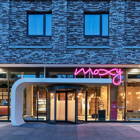 Moxy Hamburg City-2
