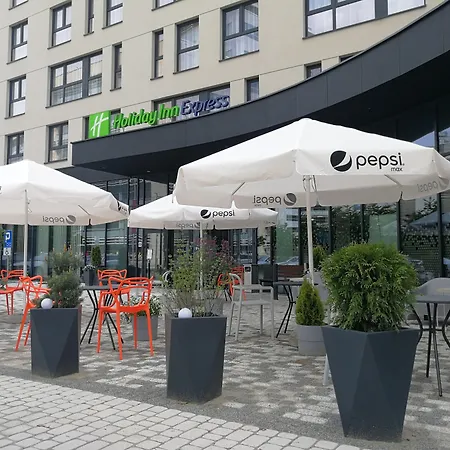 Holiday Inn Express Warsaw - Mokotow By Ihg-3