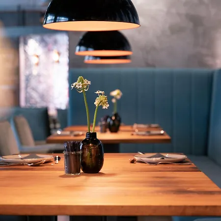 Unsoeld'S Factory Hotel-3
