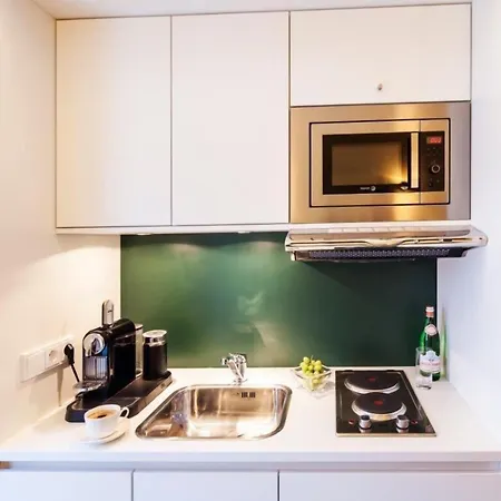 Pandion Boardinghouse-2