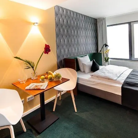 Pandion Boardinghouse-3