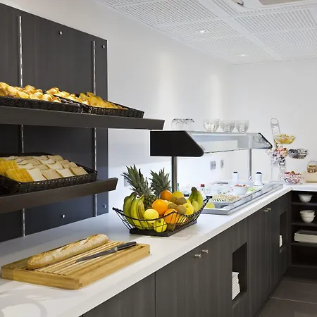 Simon'S Boutique Hotel-3