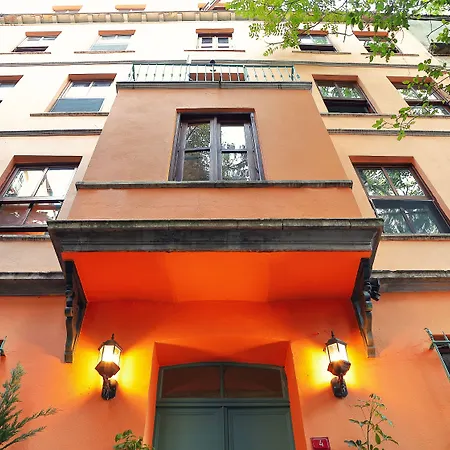 House Mola Galata-3