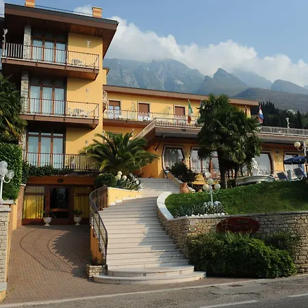 Hotel Cristallo-3