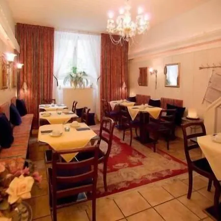 Hotelgarni Frankfurt-2