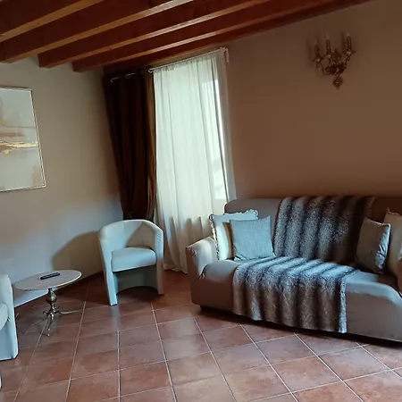 Luxury Suite Sirmione-2