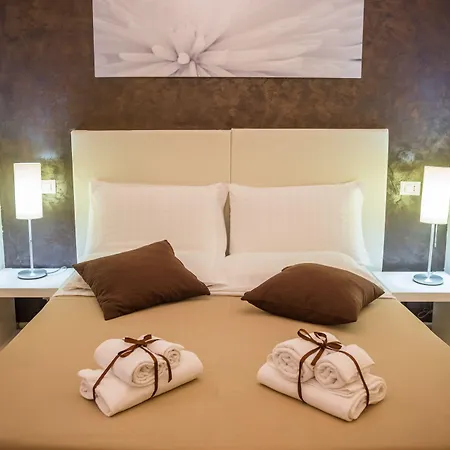 Residenza Alexander Guest House-3
