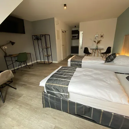 Aparthotel Charlotten-3
