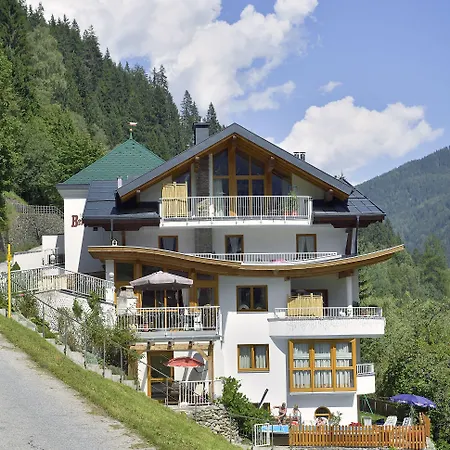 Hotel Garni Bergwelt-3