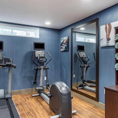 Comfort Inn JFK Airport-3