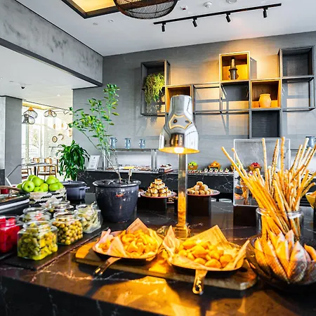 Moevenpick Hotel Jumeirah Village Triangle-2