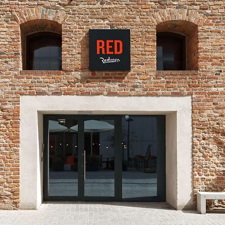 Radisson RED Gdansk, Wyspa Spichrzów-3