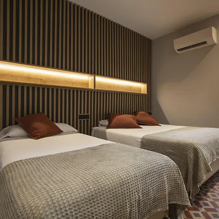 Fontanella By Bcn Urban Rooms-3