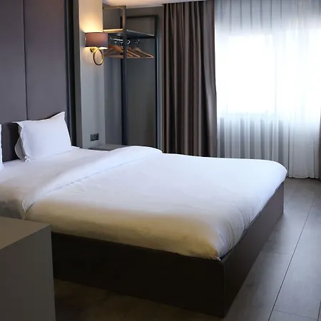 Dilens Bosphorus Hotel-3