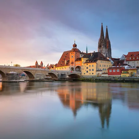 Elaya Hotel Regensburg City Center, Trademark By Wyndham-3