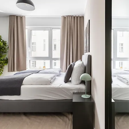 limehome Berlin Luise-Henriette-Str.-2