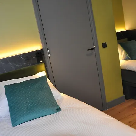 Ciao Papa Hotel Amsterdam Central Station-2