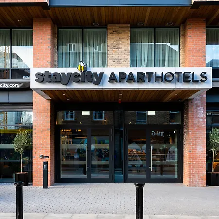 Staycity Aparthotels Dublin City Centre-2
