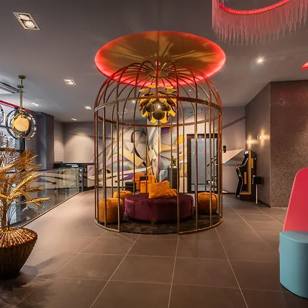 Nyx Hotel Hamburg-3