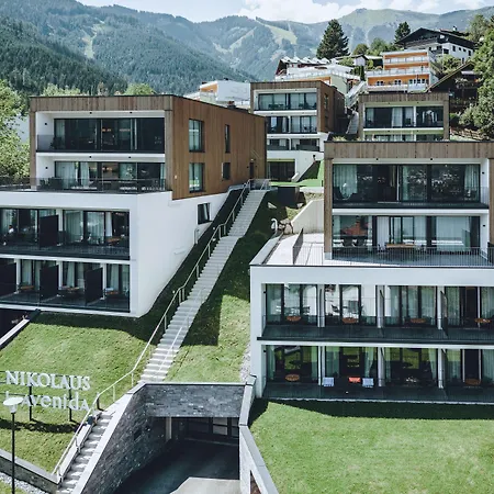Nikolaus By Avenida Panoramic Wellness Suites-3