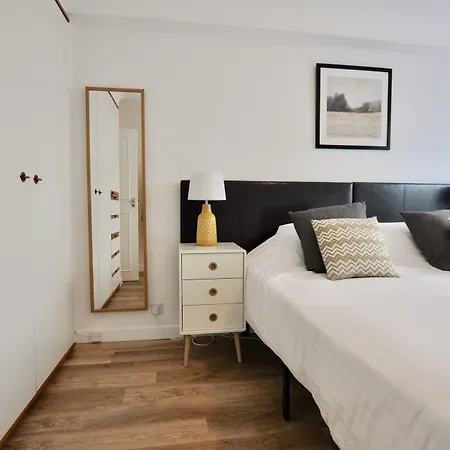 Marlyn Lodge - City Of London-2