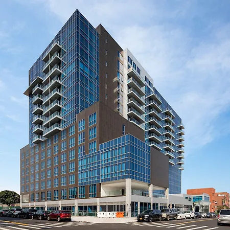 Four Points By Sheraton Flushing-3