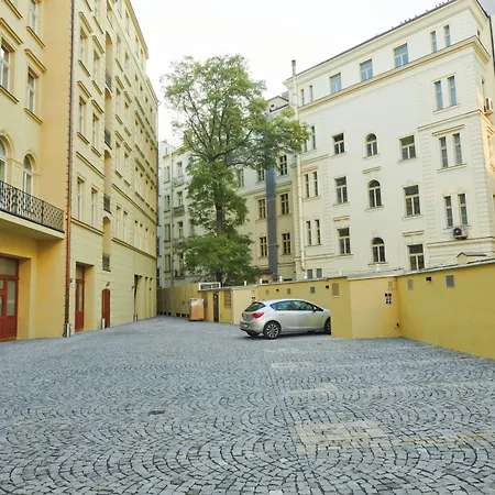 Pytloun Bristol Residence Prague-3