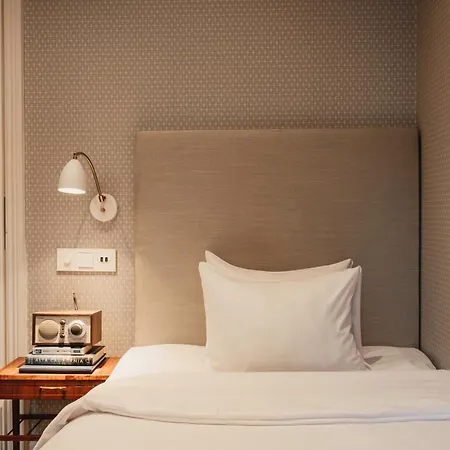 Home Hotel Wellington-2