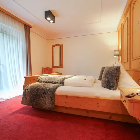 Chalet Madlein-3