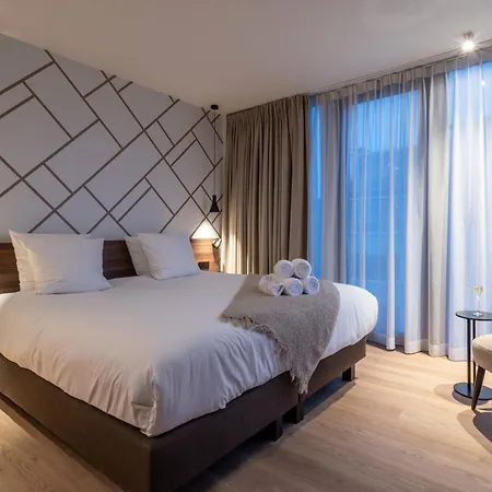 One Two Four - Hotel & Spa-3
