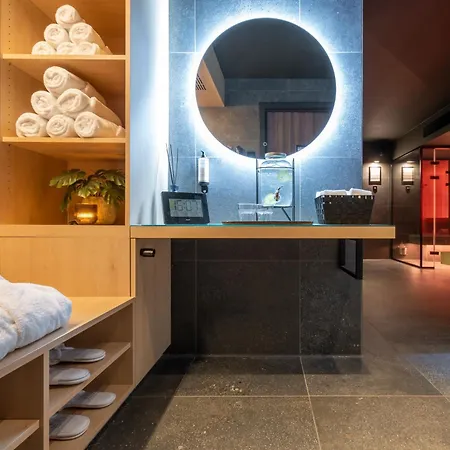 One Two Four - Hotel & Spa-2