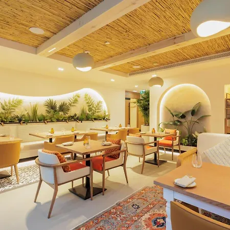 Holiday Inn Dubai Jumeirah Village Circle By Ihg-2