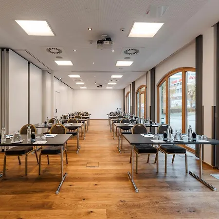 Holiday Inn Innsbruck By Ihg-3