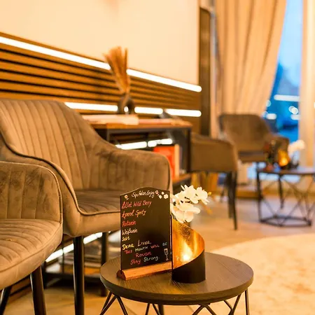 City Hotel Mercator-2