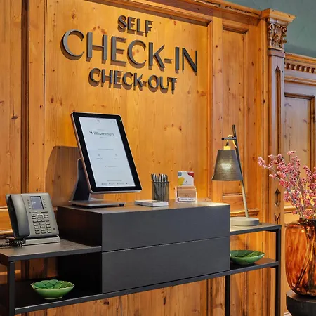 Classik Hotel Martinshof-3