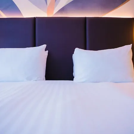Holiday Inn London Camden Lock By Ihg-3