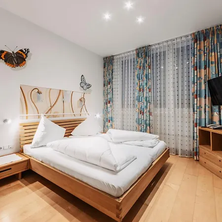 Hotel Dominic-3