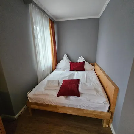 Hotel Zum Zeppelin Hamburg-2
