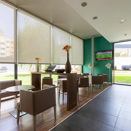 Travelodge Malaga Airport-2