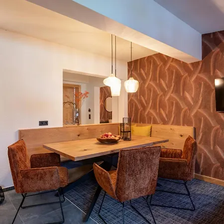 Hotel Garni Mirabell-3
